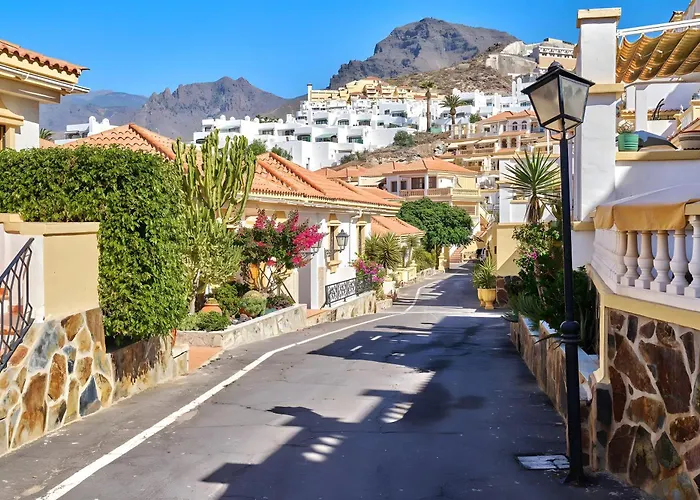 Pearl Of Windsor Park *