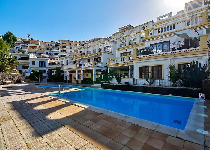 Pearl Of Windsor Park *