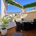 Pearl Of Windsor Park * Costa Adeje (Tenerife)