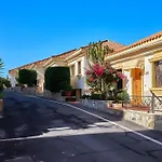 Pearl Of Windsor Park * Costa Adeje (Tenerife)